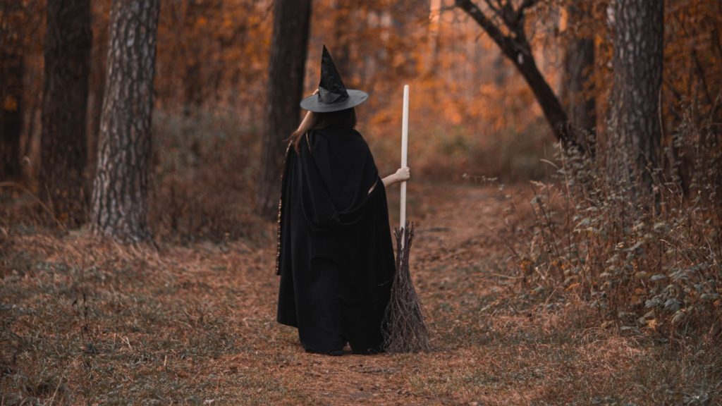 Benefits of DIY Outfits for Halloween