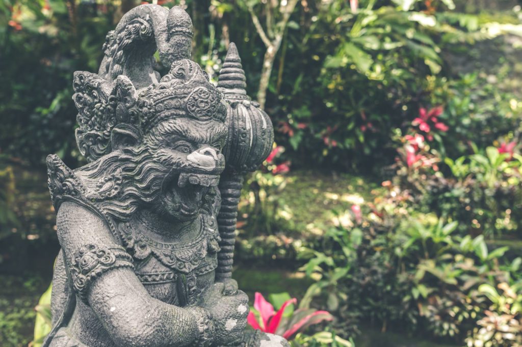 7 Reasons Why Using Marble Statues For Gardening Are A Great Idea!